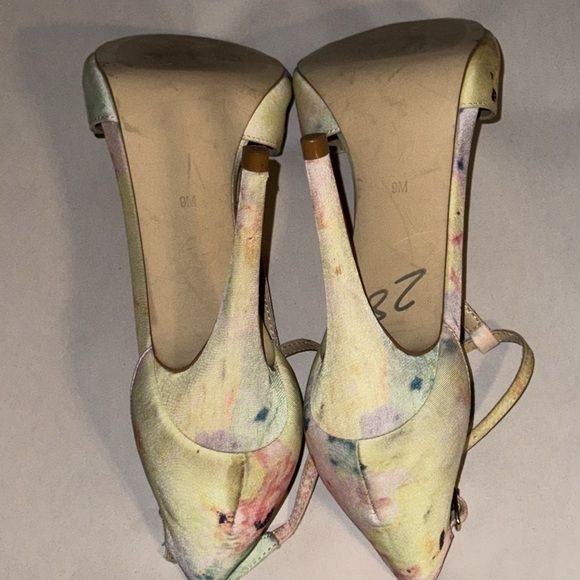 Steve Madden Saally fabric T Strap ankle strap heels pastel watercolor sandals 9 - Picture 9 of 10